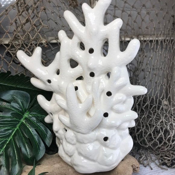 Large White Ceramic Coral light up Led tea light Candles Coastal Nautical Decor - Picture 1 of 11